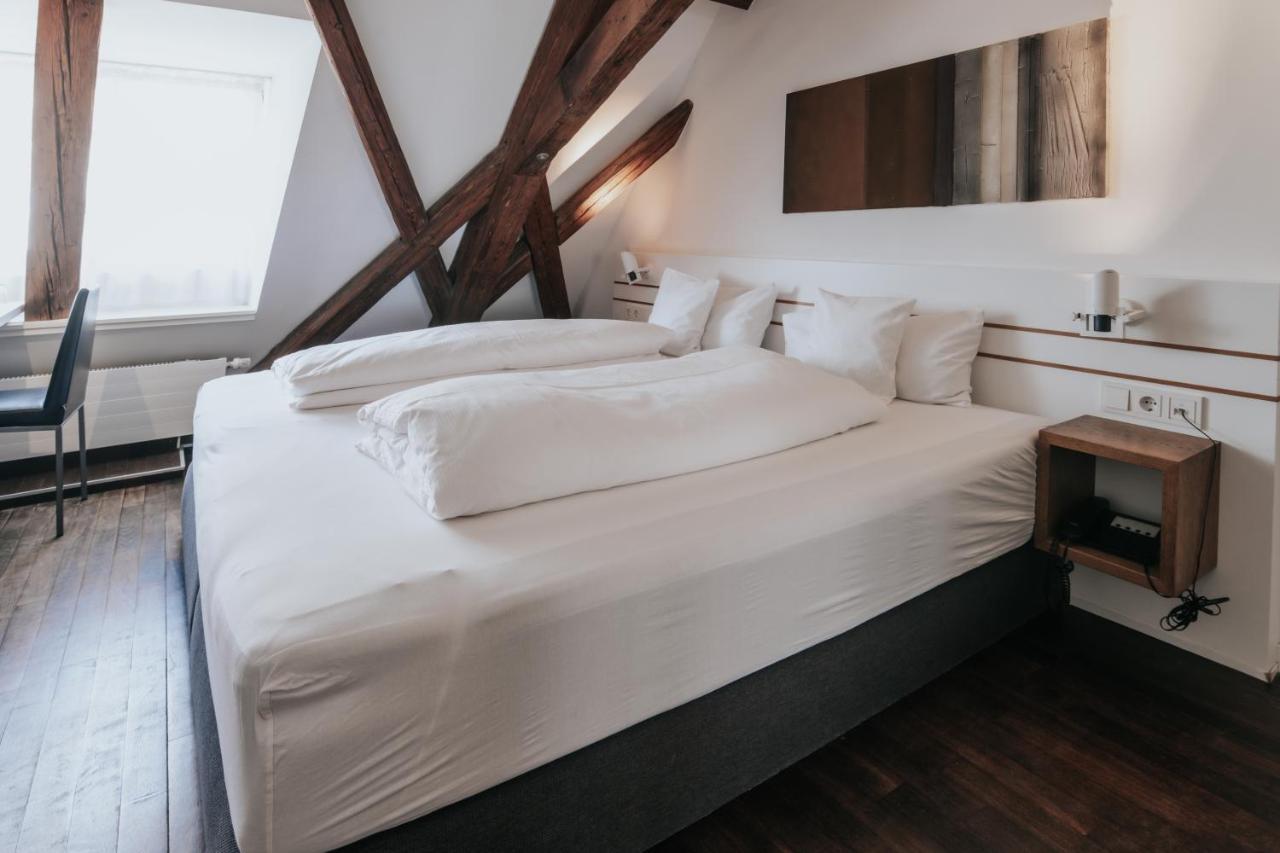 Design Hotel & Restaurant Loewen أولم المظهر الخارجي الصورة