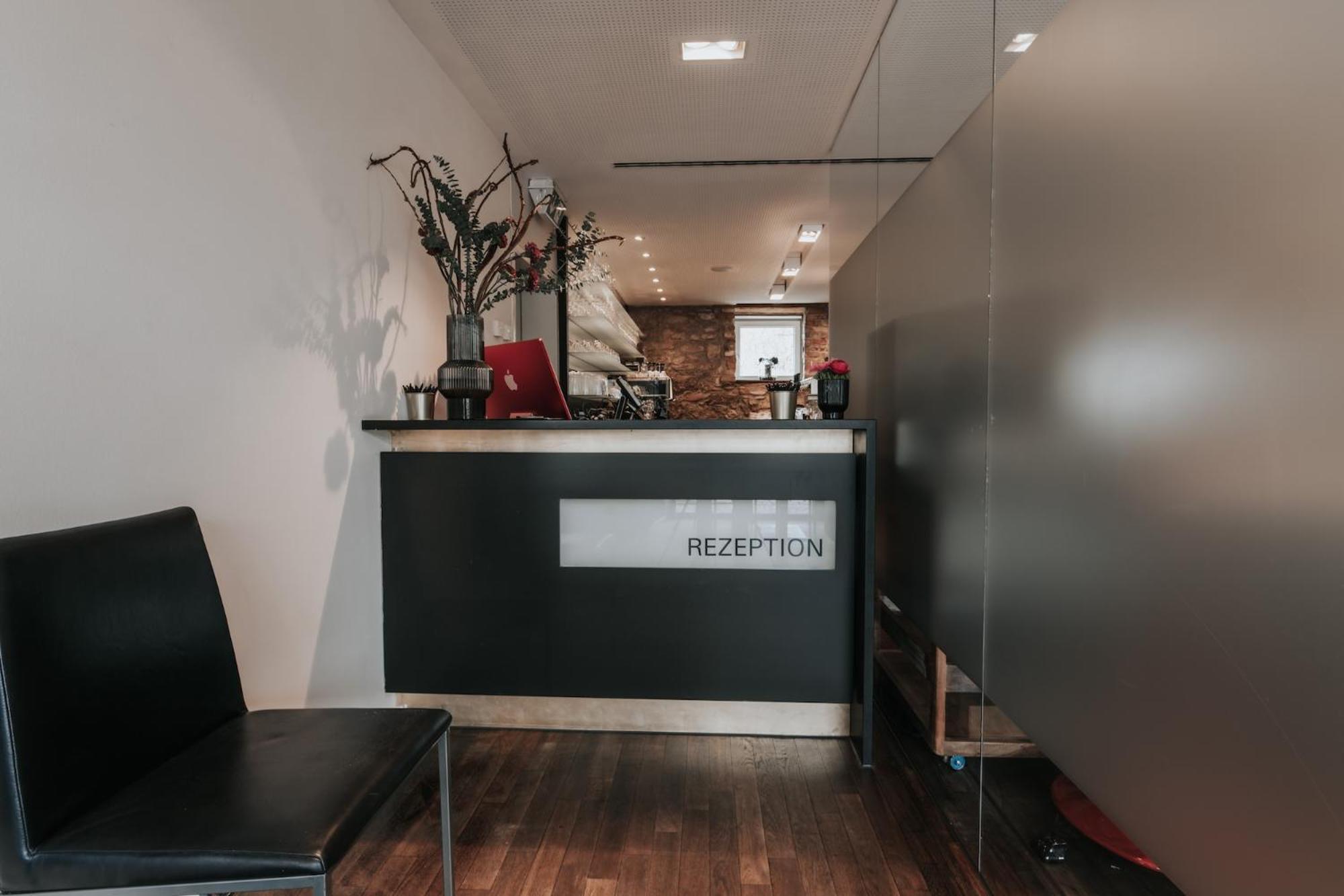 Design Hotel & Restaurant Loewen أولم المظهر الخارجي الصورة
